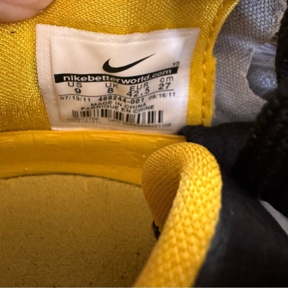Nike Kobe 7 Supreme Del Sol Men\'s Black and Yellow Athletic Shoes size 9